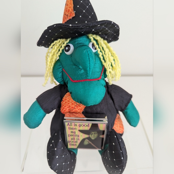 BUNDLE Wizard of Oz Wicked Witch Trinket Mirror Pill Box & Vtg Green Witch Decor - Picture 3 of 16